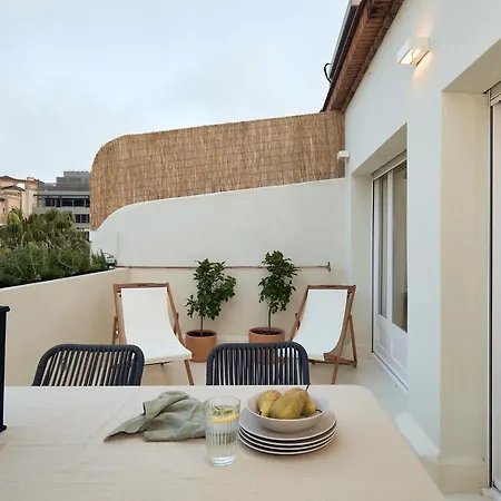 Cassis - Two Bedroom In * Barcelona