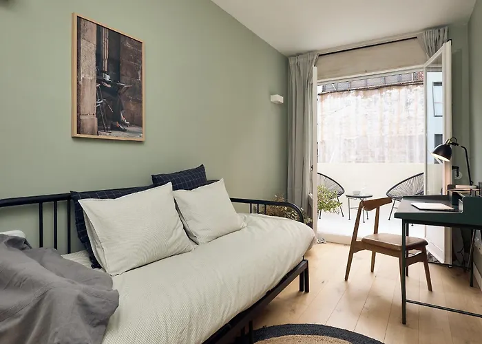 Cassis - Two Bedroom In *